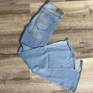 AE Super Hi Rise Flare Jeans Two Tone Light Wash